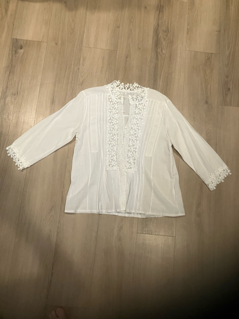 Brand new White blouse with lace appliqués size medium
